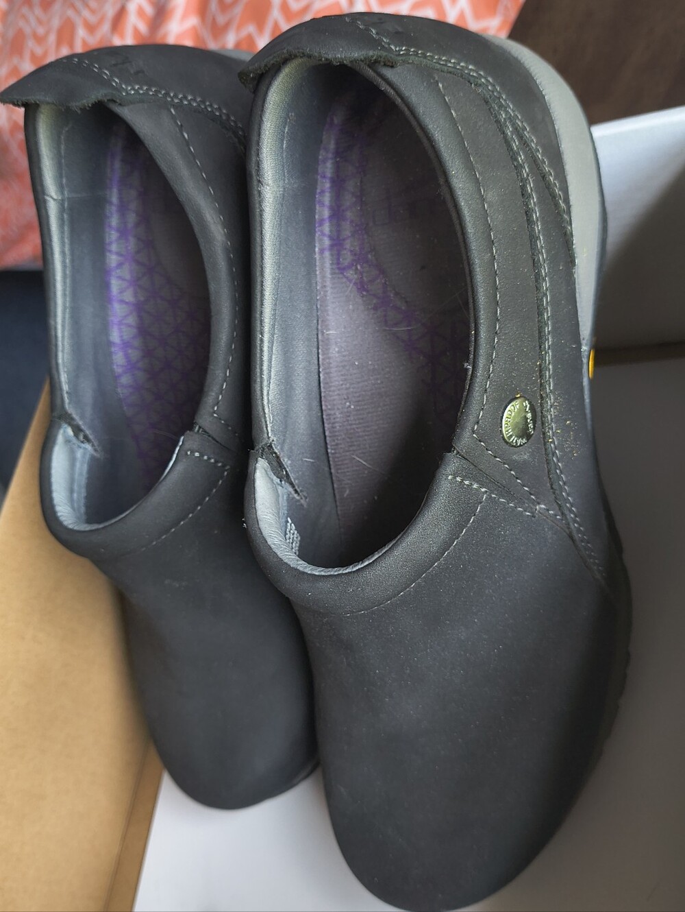 Dansko Vibram Ladies size 36 professional shoes